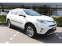 Toyota RAV4 2.5 Hybrid AWD Dynamic | Rijklaar | Trekhaak | Parelmoer | Adap.cruise | Sensoren v+a | Camera | 1650kg Trekgewicht | Dealer onderhouden | NL-auto