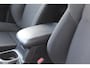 Toyota RAV4 2.5 Hybrid AWD Dynamic | Rijklaar | Trekhaak | Parelmoer | Adap.cruise | Sensoren v+a | Camera | 1650kg Trekgewicht | Dealer onderhouden | NL-auto