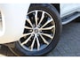Toyota Land Cruiser 2.8 D-4D-F Executive Window Van | Rijklaar | Trekhaak | Parelmoerlak | Opendak | Stoelverwarming | Memory | Leder | Dodehoek