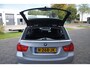 BMW 3-Serie Touring 320i Business Line