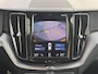 Volvo XC60 2.0 Recharge T6 AWD R-Design | Plug-in Hybrid (PHEV) | Panoramadak | Achteruitrijcamera | Parkeersensoren | Keyless Entry | Elektrische Achterklep | Stoelverwarming voor en achter | Cruise Control Adaptief | BLIS | Navigatie | Apple Carplay | Android Auto