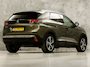Peugeot 3008 1.2 PureTech Allure Automaat (NAP, APPLE CARPLAY, GROOT NAVI, 360 CAMERA, FOCAL AUDIO, LEDER, SPORTSTOELEN, TREKHAAK, KEYLESS, GETINT GLAS, NIEUWSTAAT)