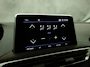 Peugeot 3008 1.2 PureTech Allure Automaat (NAP, APPLE CARPLAY, GROOT NAVI, 360 CAMERA, FOCAL AUDIO, LEDER, SPORTSTOELEN, TREKHAAK, KEYLESS, GETINT GLAS, NIEUWSTAAT)