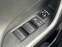 Toyota RAV4 2.5 Hybrid AWD Bi-Tone Trekhaak Leder Panorama JBL Verwarmde voorruit en stuur