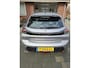 Peugeot e-208 EV Allure 50 kWh Camera | Parkeersensoren Achter | Climate | Cruise | 16" Lichtmetaal | Carplay | LED | Achteruitrijcamera | Airco (automatisch) | Apple Carplay/Android Auto|telefoonintegratie premium