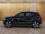 Volvo XC40 Recharge Core | Trekhaak | BLIS | Camera | Stoel + Stuur Verwarming | Keyless Start / Entry | DAB |