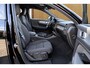 Volvo XC40 Recharge Core | Trekhaak | BLIS | Camera | Stoel + Stuur Verwarming | Keyless Start / Entry | DAB |