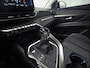 Peugeot 3008 1.2 PureTech Allure Sport (APPLE CARPLAY, GROOT NAVI, STOELVERWARMING, LEDER, 360 CAMERA, SPORTSTOELEN, KEYLESS, GETINT GLAS, TREKHAAK, ADAPTIVE CRUISE, NIEUWSTAAT)