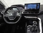 Peugeot 3008 1.2 PureTech Allure Sport (APPLE CARPLAY, GROOT NAVI, STOELVERWARMING, LEDER, 360 CAMERA, SPORTSTOELEN, KEYLESS, GETINT GLAS, TREKHAAK, ADAPTIVE CRUISE, NIEUWSTAAT)