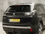 Peugeot 3008 1.2 PureTech Allure Sport (APPLE CARPLAY, GROOT NAVI, STOELVERWARMING, LEDER, 360 CAMERA, SPORTSTOELEN, KEYLESS, GETINT GLAS, TREKHAAK, ADAPTIVE CRUISE, NIEUWSTAAT)