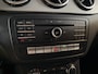 Mercedes-Benz B-klasse 180 Ambition Airco | LED | Cruise Control | Half leer | Trekhaak | Parkeersensoren | Isofix | NAP |