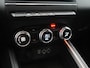 Renault Clio TCe 90 Intens - RIJKLAARPRIJS - All seasonbanden - 17 inch velgen - Camera - Dealeronderhouden