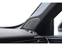 Lynk & Co 01 276PK Automaat More / Adaptive cruise control / Leren bekleding / Elektrisch verstelbare stoelen / Schuif- kanteldak / Stoel- en stuurverwarming / Parkeersensoren V+A / 360 Graden Camera / Elektrische achterklep / 20" lichtmetalen velgen