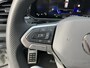 Volkswagen T-Roc 1.5 TSI DSG R-LINE EDITION , PANORAMADAK , BLACK STYLE , KEYLESS ENTRY , ADAPTIVE CRUISE , LANE ASSIST , IQ-LIGHT , LED , STOEL VERWARMING , APPEL CARPAY / ANDROID , PRIVACY GLASS , LAVASTONE INTERIEUR , 19 INCH LM . TWO TONE , CAMERA
