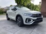 Volkswagen T-Roc 1.5 TSI DSG R-LINE EDITION , PANORAMADAK , BLACK STYLE , KEYLESS ENTRY , ADAPTIVE CRUISE , LANE ASSIST , IQ-LIGHT , LED , STOEL VERWARMING , APPEL CARPAY / ANDROID , PRIVACY GLASS , LAVASTONE INTERIEUR , 19 INCH LM . TWO TONE , CAMERA