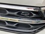 Volkswagen T-Roc 1.5 TSI DSG R-LINE EDITION , PANORAMADAK , BLACK STYLE , KEYLESS ENTRY , ADAPTIVE CRUISE , LANE ASSIST , IQ-LIGHT , LED , STOEL VERWARMING , APPEL CARPAY / ANDROID , PRIVACY GLASS , LAVASTONE INTERIEUR , 19 INCH LM . TWO TONE , CAMERA