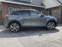 Volkswagen T-Roc 1.5 TSI DSG R-LINE EDITION , PANO , BLACK STYLE , KEYLESS ENTRY , SIDE ASSIST , LANE ASSIST , CAMERA , PDC , VIRTUAL COCKPIT , IQ-LIGHT , LED , ACHTERKLEP MET VOET SENSOR , PRIVACY GLASS , STUUR EN STOEL VERWARMING .