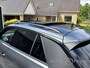 Volkswagen T-Roc 1.5 TSI DSG R-LINE EDITION , PANO , BLACK STYLE , KEYLESS ENTRY , SIDE ASSIST , LANE ASSIST , CAMERA , PDC , VIRTUAL COCKPIT , IQ-LIGHT , LED , ACHTERKLEP MET VOET SENSOR , PRIVACY GLASS , STUUR EN STOEL VERWARMING .