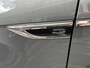 Volkswagen T-Roc 1.5 TSI DSG R-LINE EDITION , PANO , BLACK STYLE , KEYLESS ENTRY , SIDE ASSIST , LANE ASSIST , CAMERA , PDC , VIRTUAL COCKPIT , IQ-LIGHT , LED , ACHTERKLEP MET VOET SENSOR , PRIVACY GLASS , STUUR EN STOEL VERWARMING .