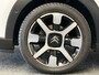 Citroën C3 1.2 PURETECH S&S SHINE CRUISE CONTROL APPLE CARPLAY/ANDROID KEYLESS GO RIJSTROOKSENSOREN DODEHOEKSENSOREN 17" LICHTMETALEN VELGEN ACHTERUITRIJCAMERA PDC ZEER MOOI !!