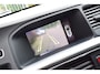 Volvo V60 2.0 T4 Automaat R Design Trekhaak | Keyless | Camera | Schuifdak