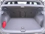 Volkswagen Golf 1.5 eHybrid GTE 272 PK | Pano Dak | Trekhaak | Head-up Display | Black Style | Camera | Side Assist | ACC | Leder | Elek. Stoel | Sportstoelen | Stuur-/Stoelverwarming | Matrix LED | 18'' |