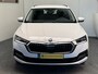 Skoda Octavia COMBI 1.4 TSI iV PHEV BUSINESS EDITION NAVIGATIE VIA APPLE CARPLAY/ANDROID CRUISE CONTROL STOEL EN STUURVERWARMING RIJSTROOKSENSOREN KEYLESS GO PDC ZEER MOOI !!
