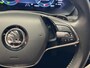 Skoda Octavia COMBI 1.4 TSI iV PHEV BUSINESS EDITION NAVIGATIE VIA APPLE CARPLAY/ANDROID CRUISE CONTROL STOEL EN STUURVERWARMING RIJSTROOKSENSOREN KEYLESS GO PDC ZEER MOOI !!