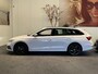 Skoda Octavia COMBI 1.4 TSI iV PHEV BUSINESS EDITION NAVIGATIE VIA APPLE CARPLAY/ANDROID CRUISE CONTROL STOEL EN STUURVERWARMING RIJSTROOKSENSOREN KEYLESS GO PDC ZEER MOOI !!