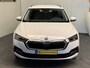 Skoda Octavia COMBI 1.4 TSI iV PHEV BUSINESS EDITION NAVIGATIE VIA APPLE CARPLAY/ANDROID CRUISE CONTROL STOEL EN STUURVERWARMING RIJSTROOKSENSOREN KEYLESS GO PDC ZEER MOOI !!