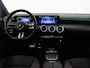 Mercedes-Benz A-klasse 180 Business Solution AMG | Night | Panoramaschuifdak | Premium Plus | Head-Up | MULTIBEAM LED | Dodehoekassistent | 19 inch AMG-velgen |