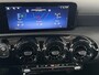 Mercedes-Benz A-klasse 180 Star Edition | Widescreen | Achteruitrijcamera | Led-koplampen | Parkeer assistent | Stoelverwarming |
