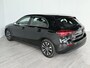 Mercedes-Benz A-klasse 180 Star Edition | Widescreen | Achteruitrijcamera | Led-koplampen | Parkeer assistent | Stoelverwarming |