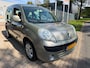 Renault Kangoo Family 1.6-16V Expression Automaat, nwe apk 187.270 km, dealer onderhouden, zeer nette perfect rijdende auto