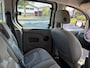 Renault Kangoo Family 1.6-16V Expression Automaat, nwe apk 187.270 km, dealer onderhouden, zeer nette perfect rijdende auto