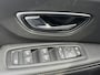 Renault Grand Scenic 1.3 TCe Bose 7p. | Heads-up display | Panorama dak | LED | Achterruitrijcamera | Climate Control | Lichtmetaal |