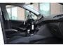 Peugeot 208 1.2 PureTech Signature | Navigatie | Parkeersensoren | Cruise Control