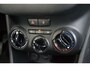 Peugeot 208 1.2 PureTech Signature | Navigatie | Parkeersensoren | Cruise Control