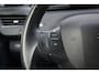 Peugeot 208 1.2 PureTech Signature | Navigatie | Parkeersensoren | Cruise Control