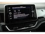 Volkswagen T-Roc 1.5 TSI 150pk DSG R-Line Trekhaak IQ.Light Camera Navigatie Adaptive cruise