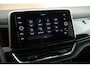 Volkswagen T-Roc 1.5 TSI 150pk DSG R-Line Trekhaak IQ.Light Camera Navigatie Adaptive cruise