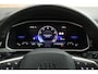 Volkswagen T-Roc 1.5 TSI 150pk DSG R-Line Trekhaak IQ.Light Camera Navigatie Adaptive cruise
