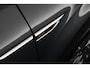 Volkswagen T-Roc 1.5 TSI 150pk DSG R-Line Trekhaak IQ.Light Camera Navigatie Adaptive cruise