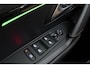 Peugeot 208 1.2 PureTech GT-Line | Stoelverwarming | Adaptive cruise control | Panoramadak | Achteruitrijcamera | Apple carplay/Android auto | Parkeersensoren | Navigatie