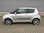 Suzuki Swift **Suzuki Swift 1.3 Limited | Lage kilometerstand met NAP | Nieuwe koppeling | 16 inch lichtmetalen velgen**