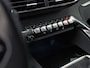 Peugeot 3008 1.2 PureTech GT-Line (APPLE CARPLAY, GROOT NAVI, 360 CAMERA, KEYLESS, SPORTSTOELEN, GETINT GLAS, LEDER, ZWART HEMEL, NIEUWSTAAT)