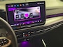 Volkswagen Golf 1.5 eTSI R-Line Edition | Pano | Trekhaak | H&K | Stuur/Stoelverwarming | HUD | Camera | Sfeerverlichting