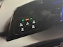 Volkswagen Golf 1.5 eTSI R-Line Edition | Pano | Trekhaak | H&K | Stuur/Stoelverwarming | HUD | Camera | Sfeerverlichting