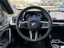 BMW X1 sDrive20i M Sport Panoramadak Stuurwielverwarming Massage 19 Inch Keyless Entry ACC Harman-Kardon Sound 360 Gr Camera Keyless Entry Head-Up Display