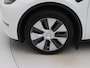 Tesla Model Y Long Range AWD 75kWh 351pk 94.5% SoH [ WIT LEDER+AMD RYZEN+AUTOPILOT+19 INCH+PREMIUM AUDIO ]